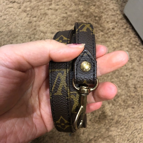 Authentic LV strap - Picture 2 of 4
